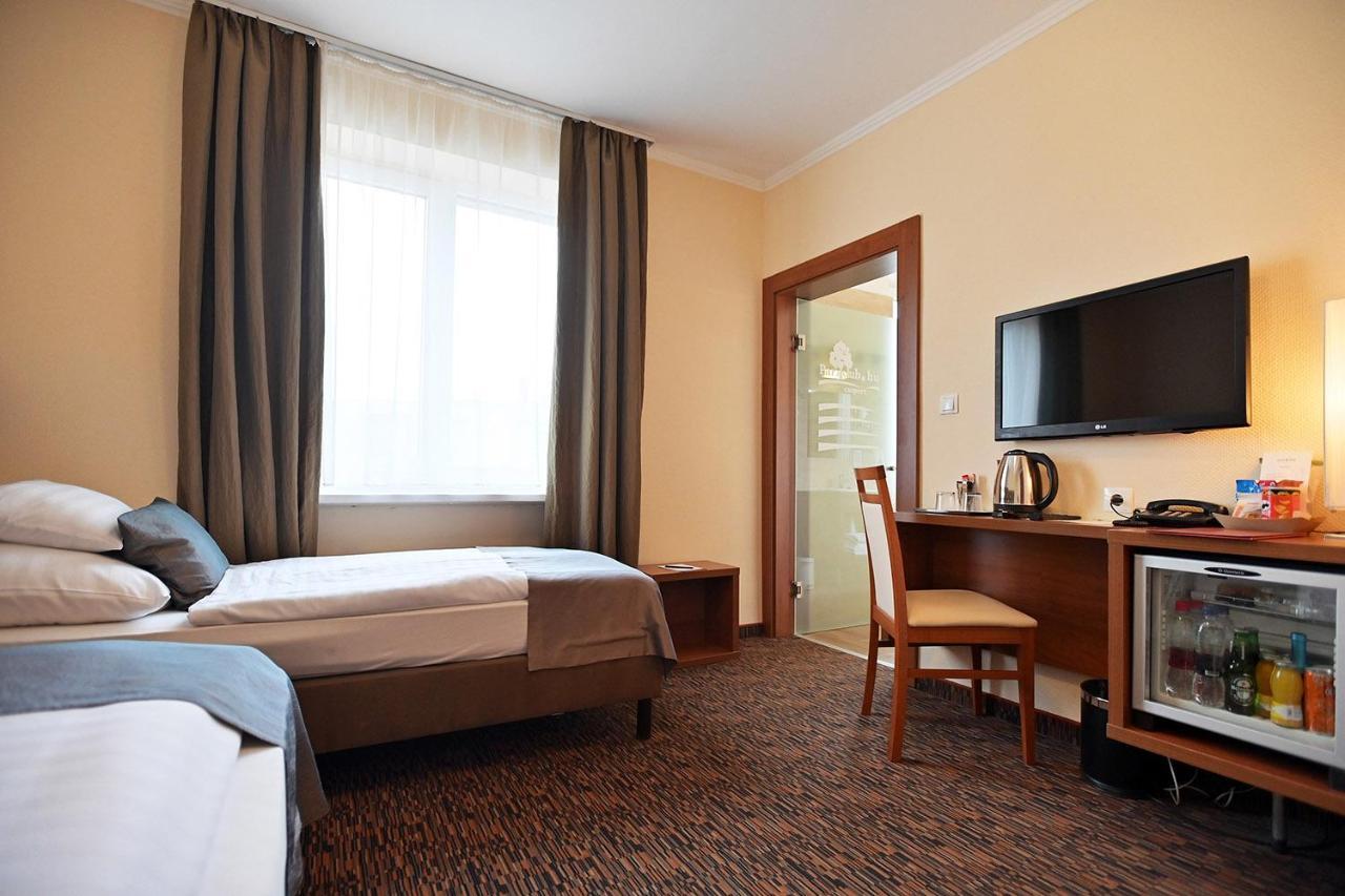 Hotel Eger & Park Ngoại thất bức ảnh