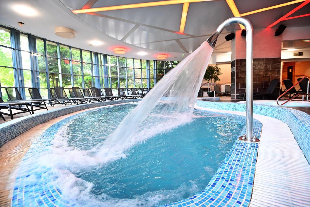 Hotel Eger & Park Ngoại thất bức ảnh