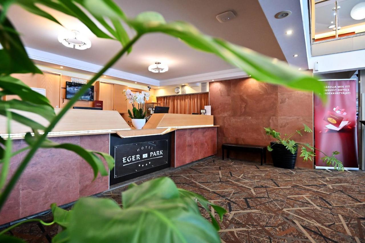 Hotel Eger & Park Ngoại thất bức ảnh