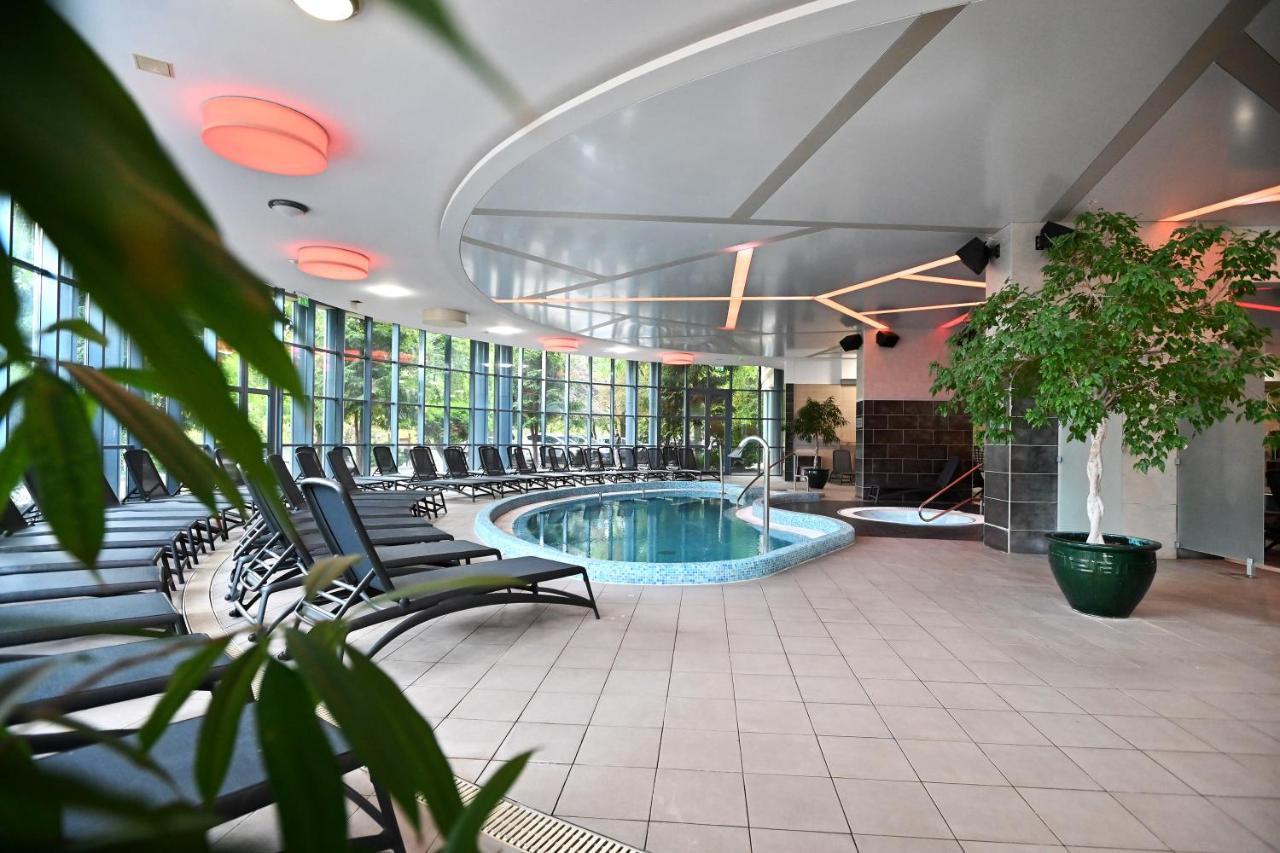 Hotel Eger & Park Ngoại thất bức ảnh